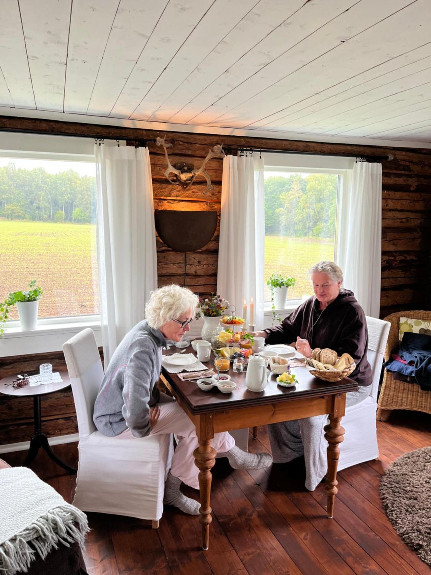Lavendeltorpet Bed & Breakfast Haggum Bagian luar foto